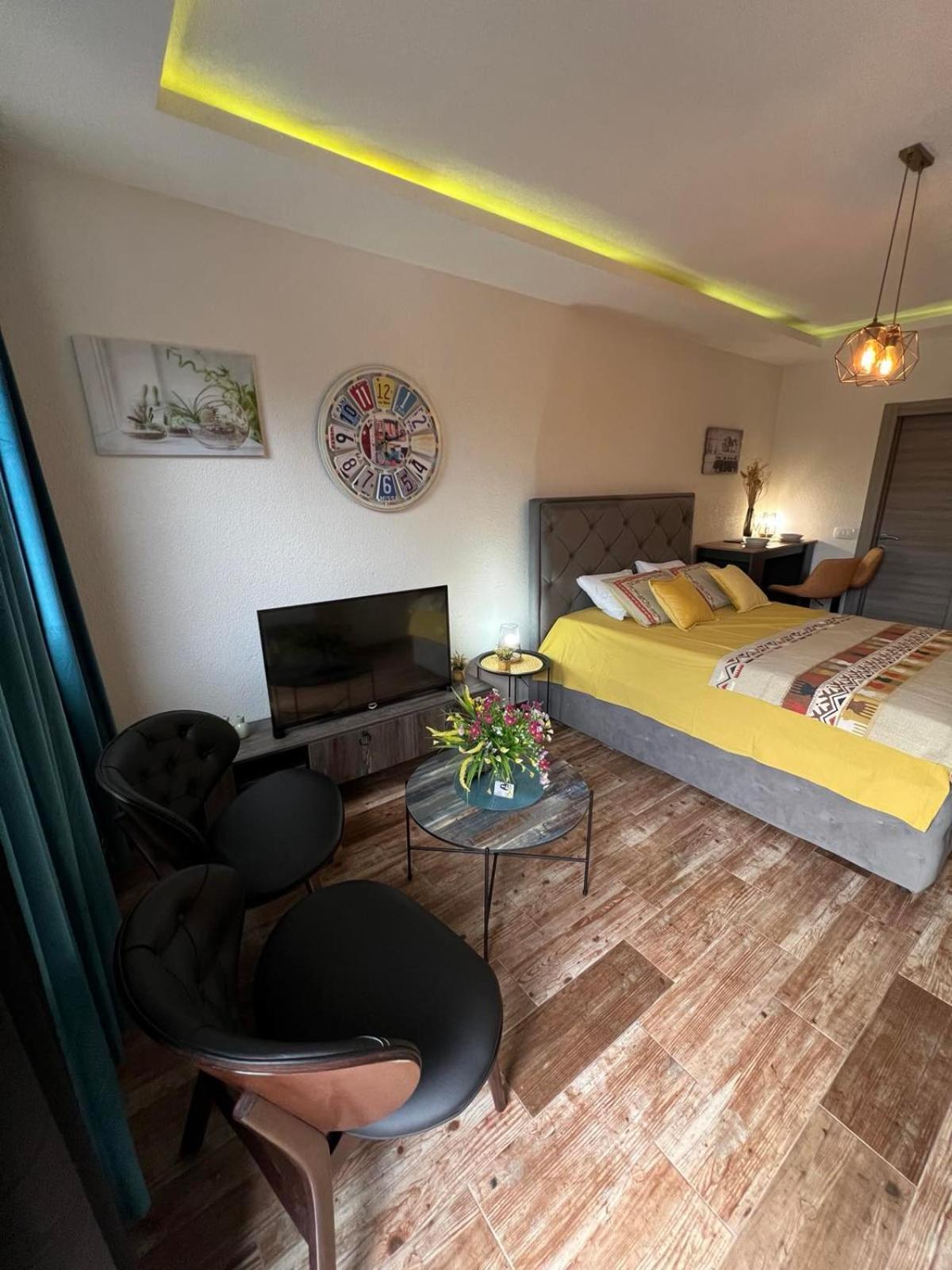 코토르 Casa Del Sole Lux 아파트 외부 사진