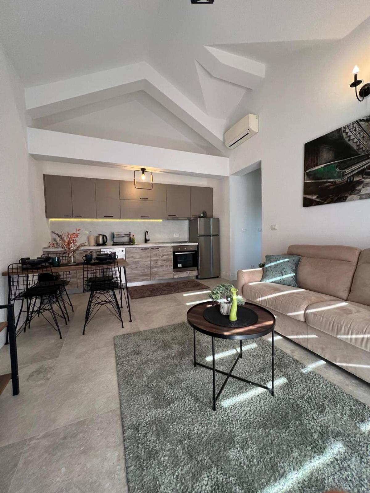 코토르 Casa Del Sole Lux 아파트 외부 사진